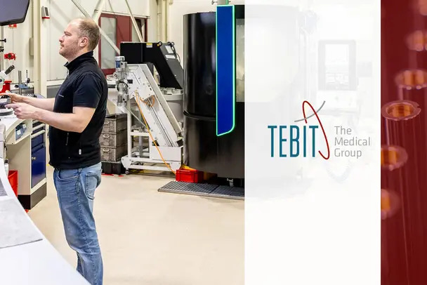 Case Study mit TEBIT Mitarbeiter arbeitet in der Fertigung bei TEBIT